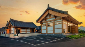 Gyeongju Gyeonhwadang